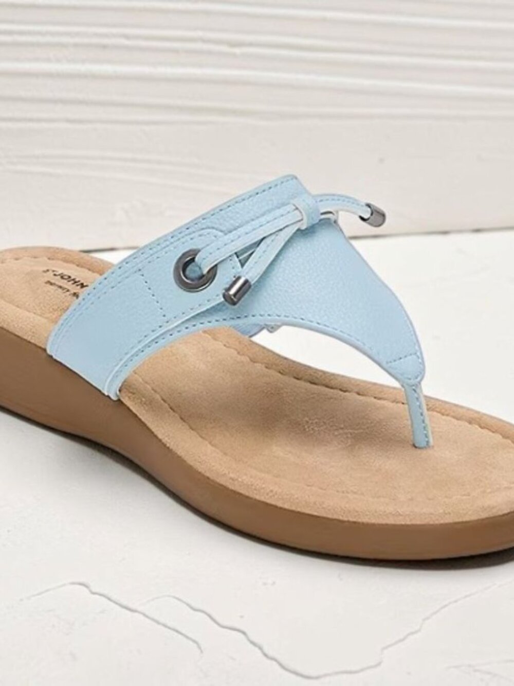 St. John's Bay Women's Flip-Flops in Light Blue - Size 9